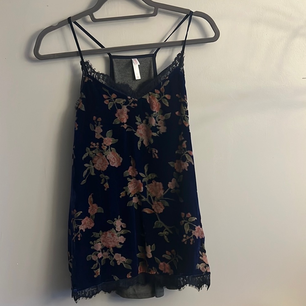 Xhilaration Floral Velvet Lace Camisole Tank Top Size Large NWT